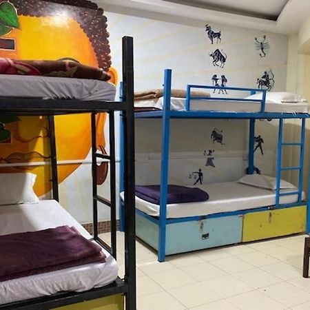 Vagabond Stay Hostel Benares Buitenkant foto