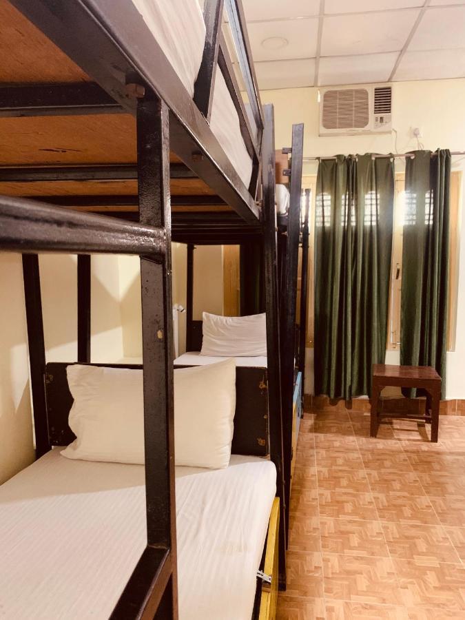 Vagabond Stay Hostel Benares Buitenkant foto