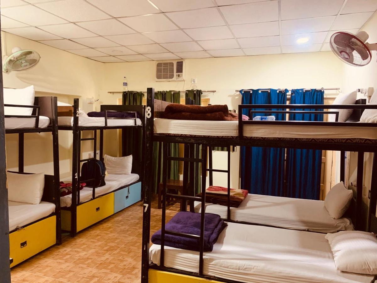 Vagabond Stay Hostel Benares Buitenkant foto
