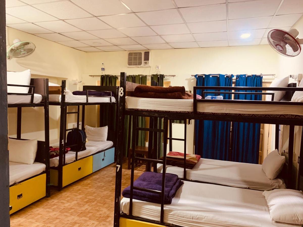 Vagabond Stay Hostel Benares Buitenkant foto