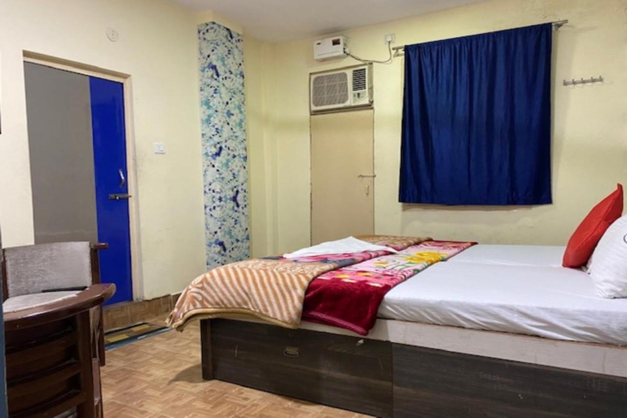 Vagabond Stay Hostel Benares Buitenkant foto