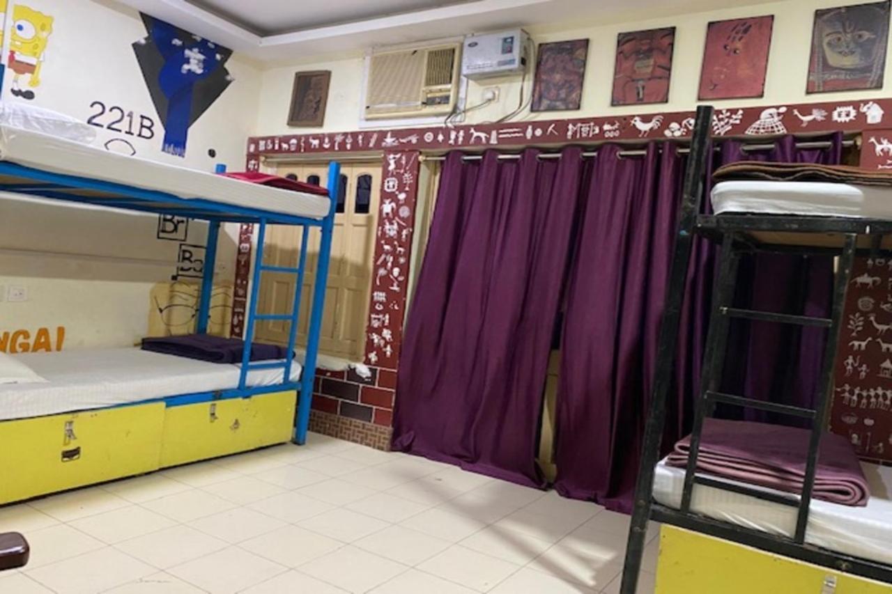 Vagabond Stay Hostel Benares Buitenkant foto